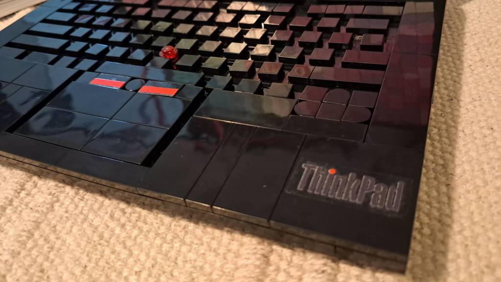 Klockowy laptop Lenovo - klawiatura