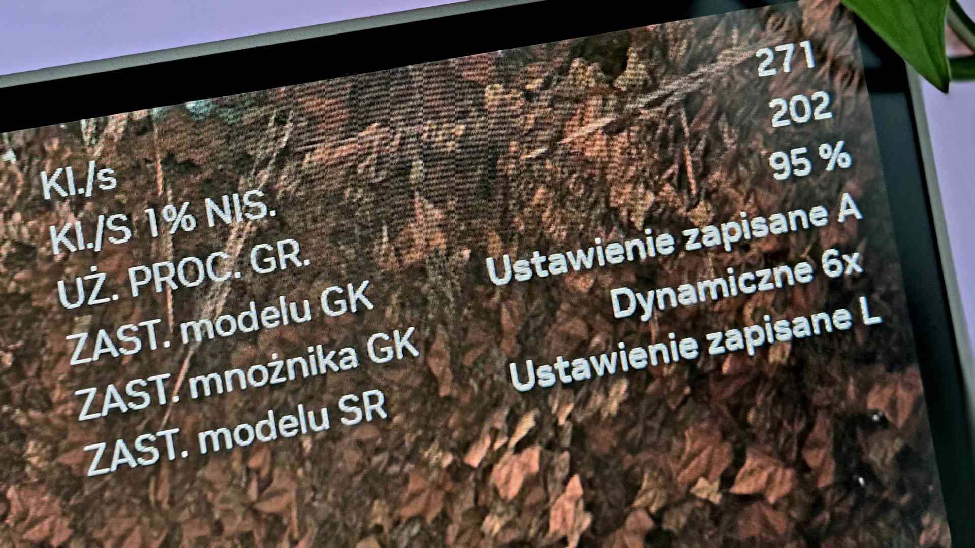 Wystarczy kilka kliknięć w NVIDIA App żeby mieć dynamiczne generowanie klatek i lepsze skalowanie DLSS. Poradnik krok po kroku