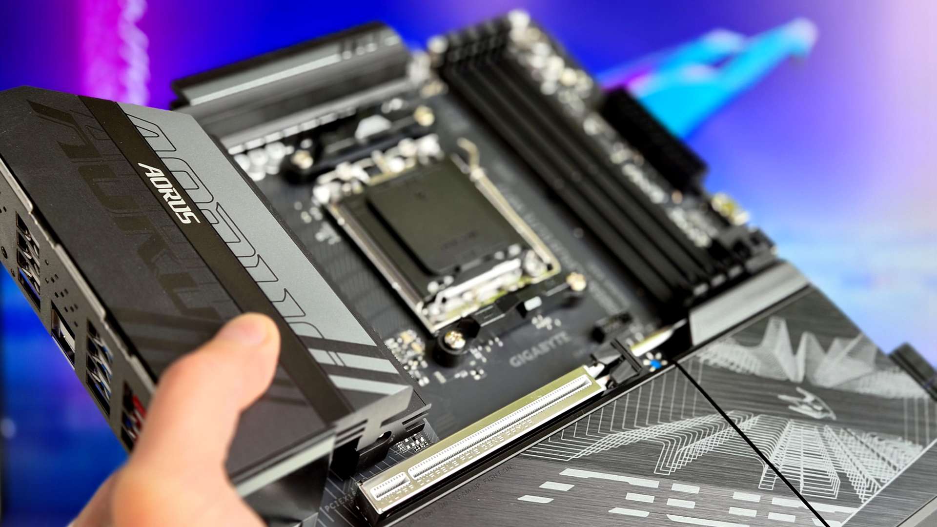 Płyta główna AM5 na lata. Jak wybrać idealny model pod procesory AMD Ryzen?